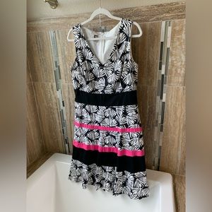 Anne Klein Summer dress size 12-14